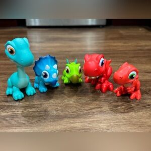 Dinosaur Toys bundle of 5